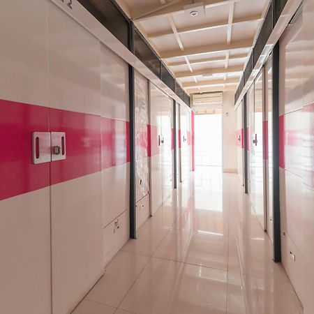 Reddoorz Hostel At Kiara Cozy Kircon 반둥 외부 사진