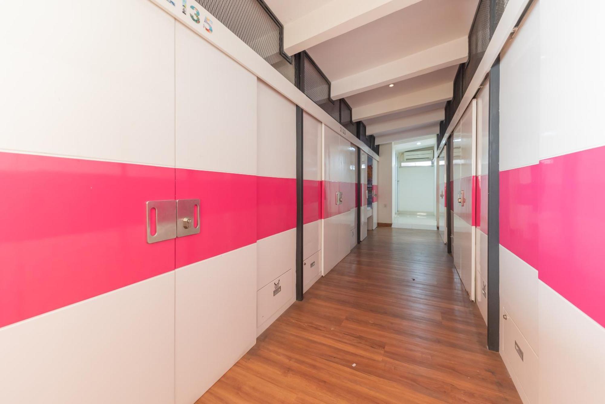 Reddoorz Hostel At Kiara Cozy Kircon 반둥 외부 사진