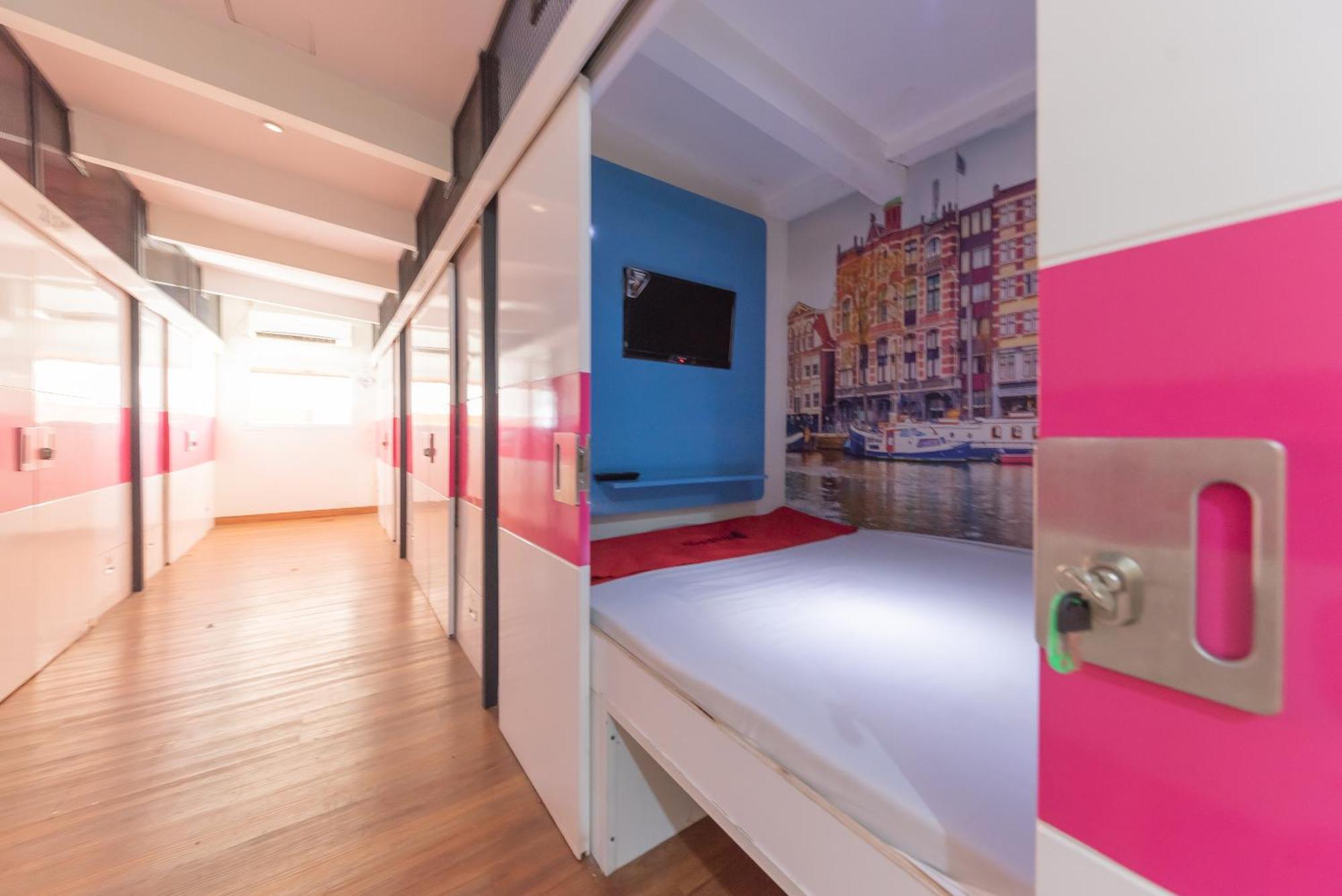 Reddoorz Hostel At Kiara Cozy Kircon 반둥 외부 사진